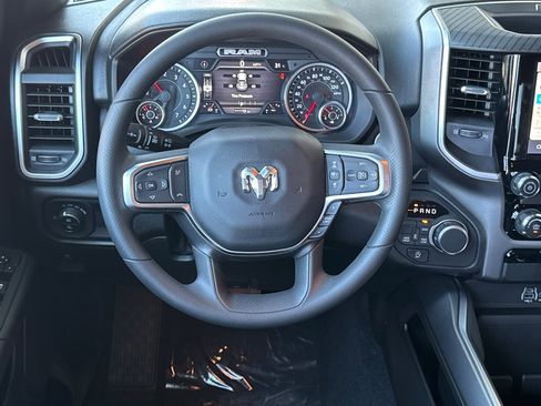 New 2026 RAM 1500 Express AWD/4WD image 13