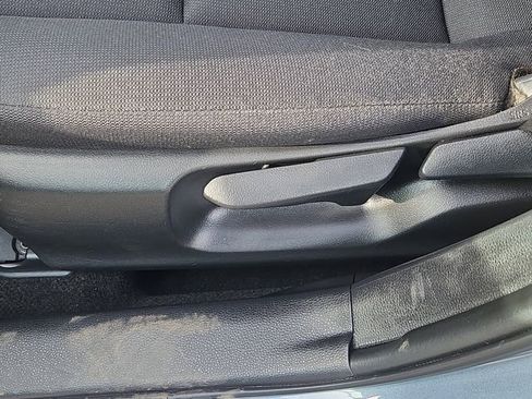 Used 2023 Toyota Corolla LE image 18