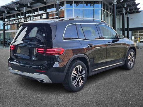 New 2024 Mercedes-Benz GLB 250 4MATIC image 5
