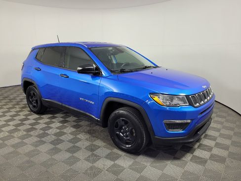 Used 2018 Jeep Compass Sport FWD image 11