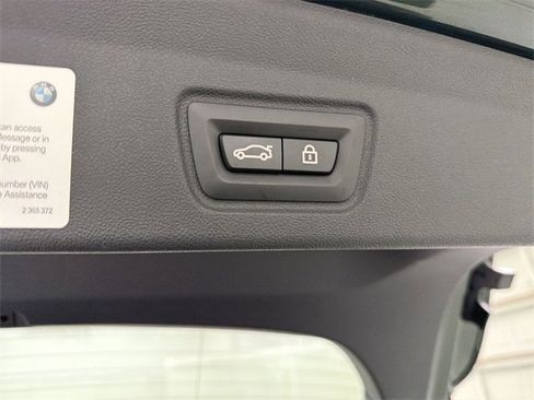 Used 2023 BMW i4 eDrive40 w/ Premium Package image 16