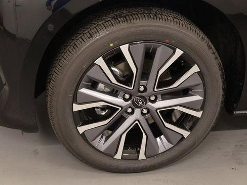 New 2026 Subaru Solterra Touring XT image 7