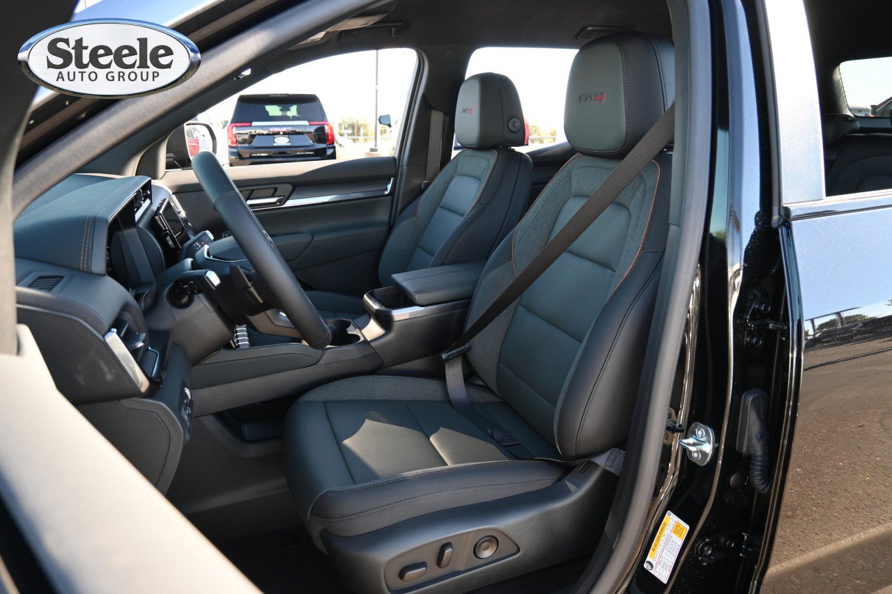 New 2027 GMC Terrain AT4 w/ Technology Package II AWD/4WD image 18
