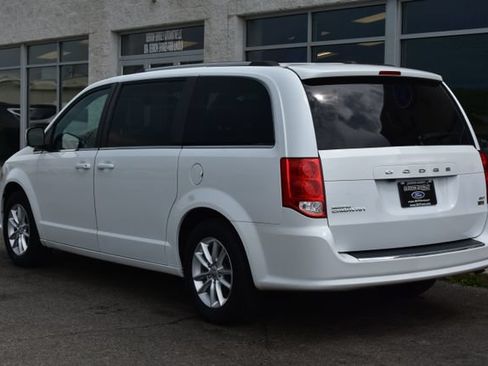 Used 2019 Dodge Grand Caravan SXT FWD image 32