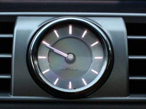 Used 2013 Lexus LS 460 AWD w/ Comfort Pkg image 49