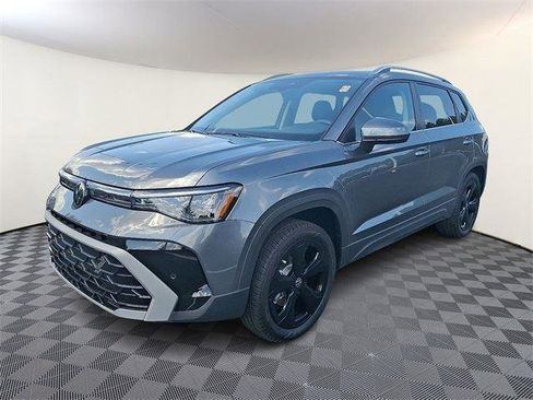 New 2025 Volkswagen Taos SEL image 3