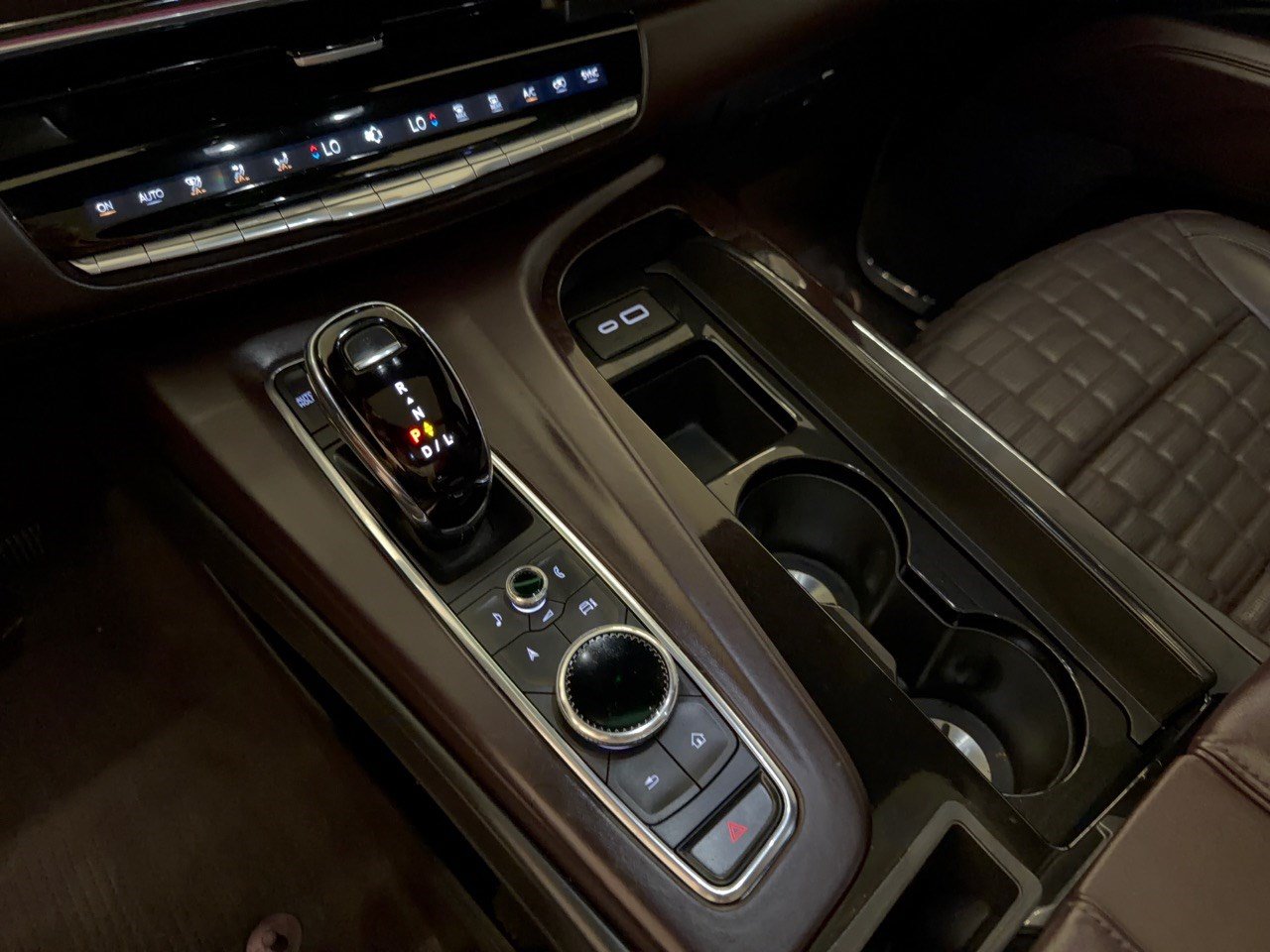 Used 2023 Cadillac Escalade ESV Premium Luxury Platinum w/ LPO, Radiant Package AWD/4WD image 22
