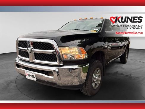 Used 2016 RAM 2500 Tradesman w/ Chrome Appearance Group AWD/4WD image 3