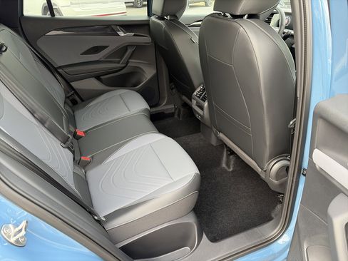 New 2026 Volkswagen Tiguan SE R-Line image 21