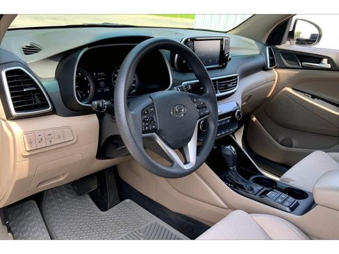 Used 2020 Hyundai Tucson Value AWD/4WD image 12