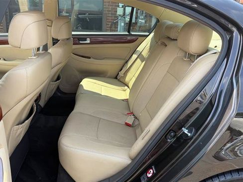 Used 2014 Hyundai Genesis 3.8 RWD image 14
