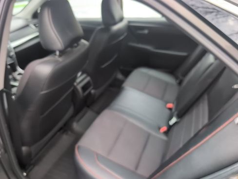 Used 2016 Toyota Camry SE w/ Protection Package (Q2) image 8