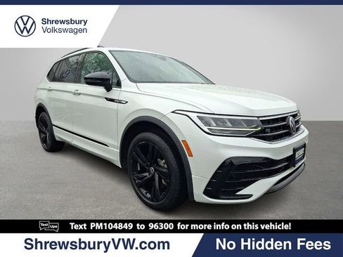 Used 2023 Volkswagen Tiguan SE R-Line AWD/4WD image 1