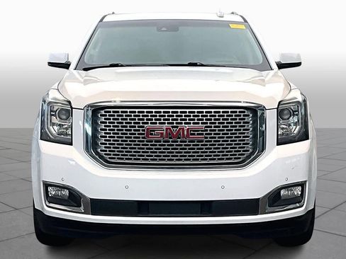 Used 2017 GMC Yukon Denali w/ Open Road Package image 3