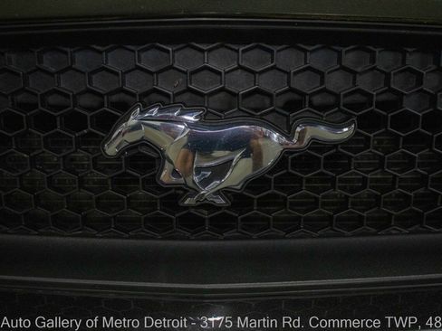 Used 2017 Ford Mustang GT Premium RWD image 37