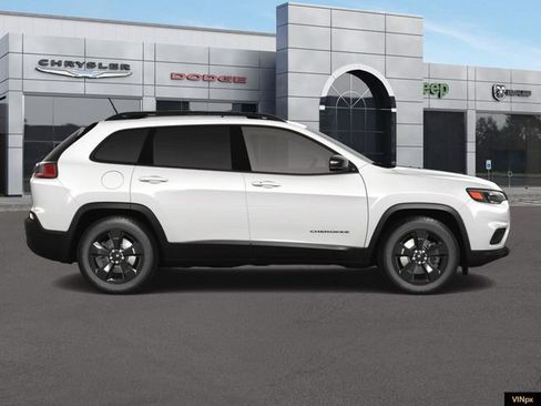 Used 2023 Jeep Cherokee Altitude Lux w/ Lux Elite Package image 9
