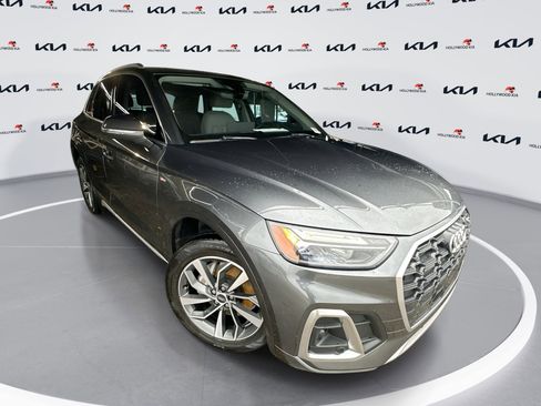 Used 2022 Audi Q5 2.0T Premium Plus image 1