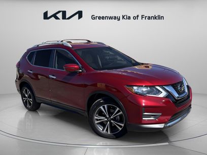 Used 2019 Nissan Rogue SV w/ Premium Package