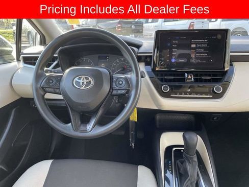 Used 2024 Toyota Corolla LE FWD image 14