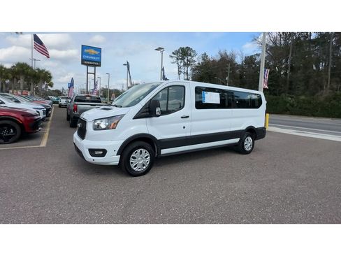 Used 2024 Ford Transit 350 XLT RWD image 6
