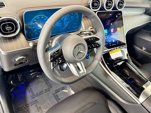 New 2026 Mercedes-Benz GLC 43 AMG 4MATIC image 9