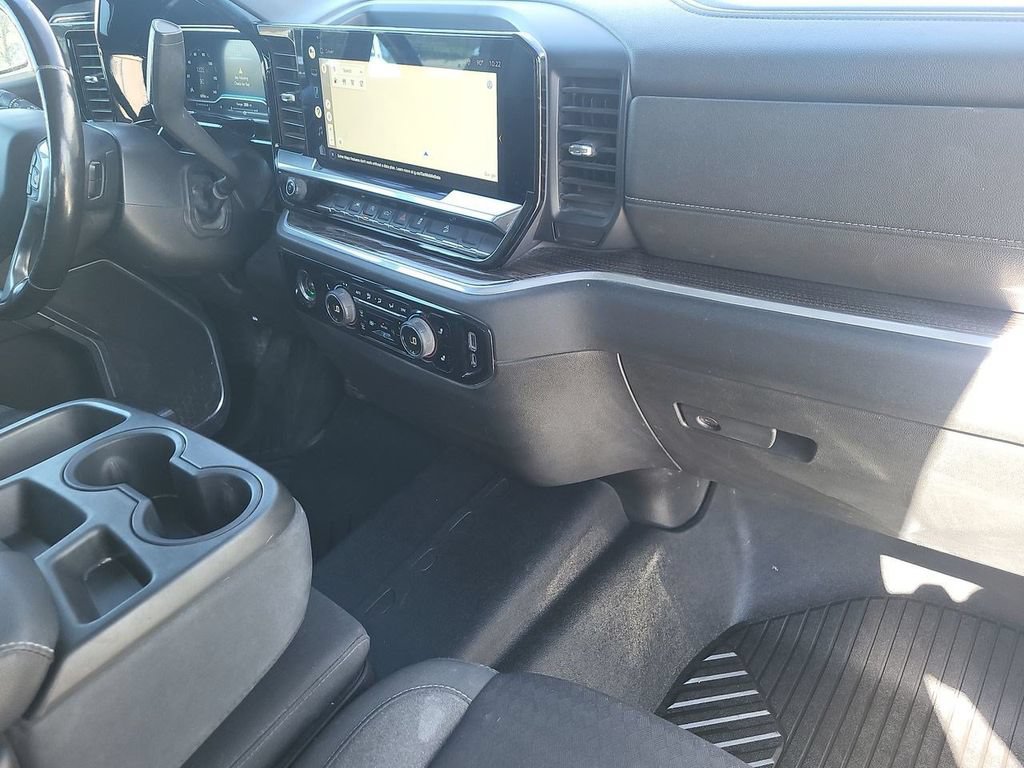 Used 2022 Chevrolet Silverado 1500 RST AWD/4WD image 35