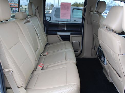 Used 2017 Ford F450 Lariat w/ Chrome Package image 5