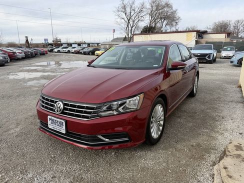 Used 2017 Volkswagen Passat 1.8T SE image 3