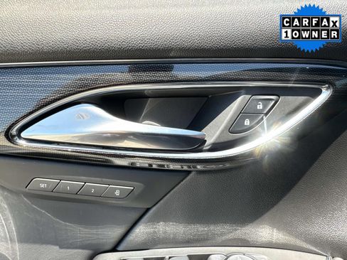 Used 2023 Buick Envision Essence AWD/4WD image 21