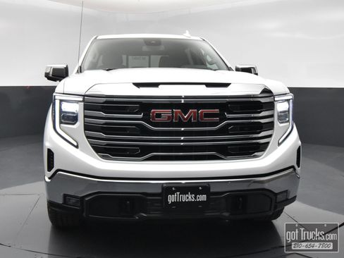 Used 2023 GMC Sierra 1500 SLT w/ SLT Premium Package AWD/4WD image 50