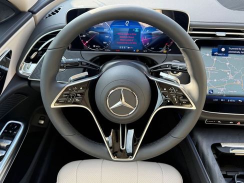 New 2026 Mercedes-Benz E 350 4MATIC Sedan image 16