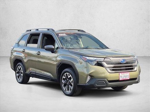 Certified 2026 Subaru Forester Premium AWD/4WD image 4