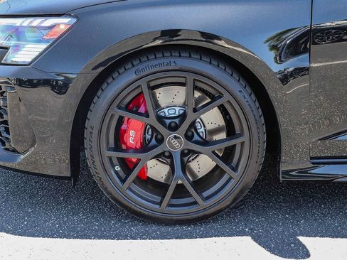 Used 2024 Audi RS 3 w/ Carbon Package AWD/4WD image 9
