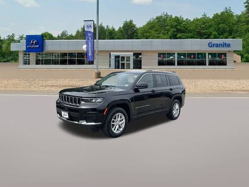 Used 2024 Jeep Grand Cherokee L Laredo AWD/4WD image 2