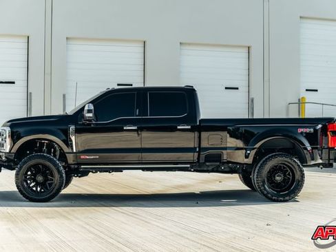 Used 2024 Ford F350 Platinum AWD/4WD image 54