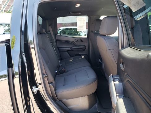Used 2024 Chevrolet Colorado W/T w/ WT Convenience Package II AWD/4WD image 16