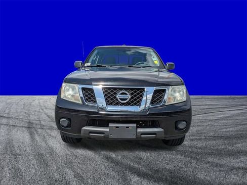 Used 2016 Nissan Frontier SV AWD/4WD image 9