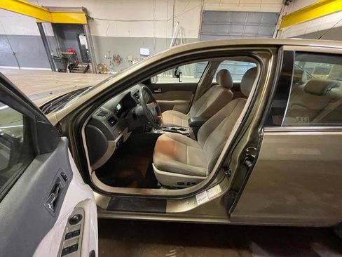 Used 2012 Ford Fusion Hybrid image 21