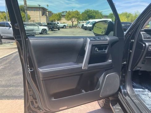 Used 2023 Toyota 4Runner SR5 Premium image 11