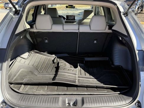 Used 2023 Honda HR-V EX-L image 8