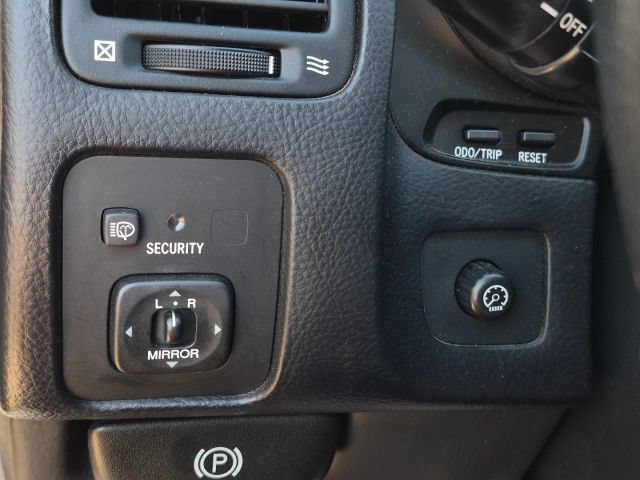 Used 2005 Lexus SC 430 Convertible RWD image 37