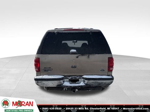 Used 2001 Ford Expedition XLT image 4