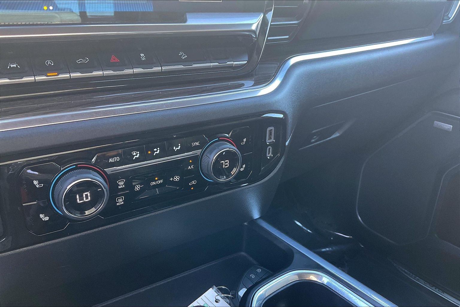 Used 2022 Chevrolet Silverado 1500 LT Trail Boss w/ Convenience Package II AWD/4WD image 38