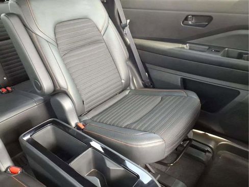 Used 2023 Nissan Pathfinder Rock Creek AWD/4WD image 18
