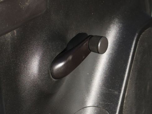 Used 2021 Chevrolet Silverado 2500 W/T image 15