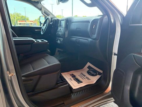 Used 2024 Chevrolet Silverado 2500 Custom w/ Custom Value Package AWD/4WD image 7