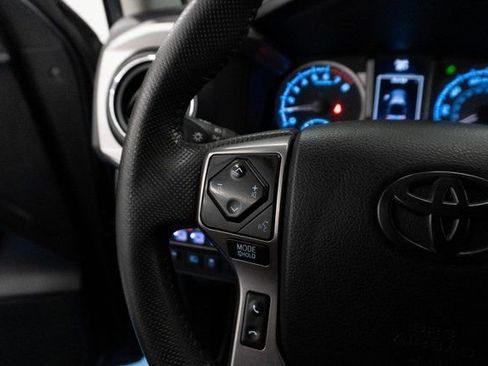 Used 2022 Toyota Tacoma SR5 image 27