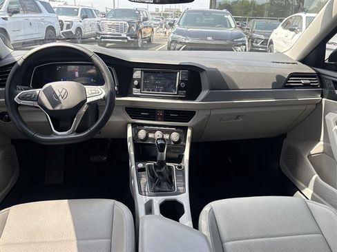 Used 2024 Volkswagen Jetta SE w/ Black Wheel Package FWD image 19