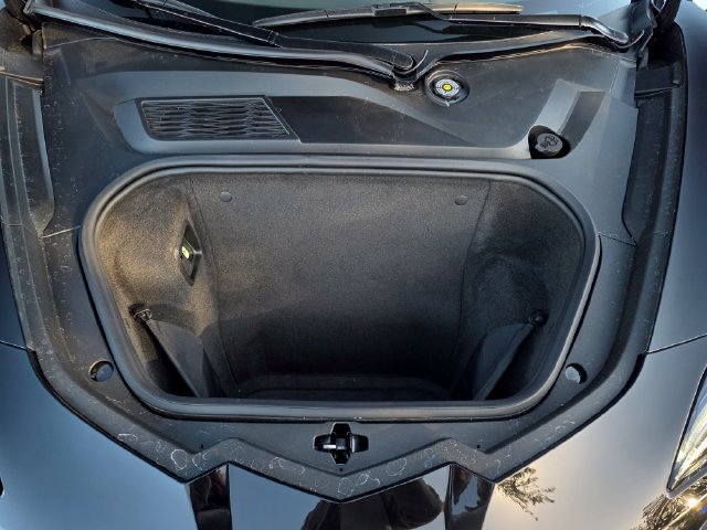 Used 2025 Chevrolet Corvette Stingray Preferred Conv w/ Z51 Performance Package RWD image 25