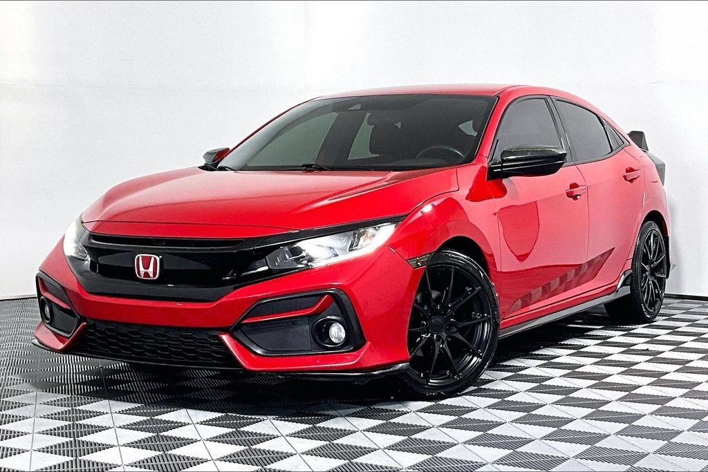Used 2020 Honda Civic Sport image 2